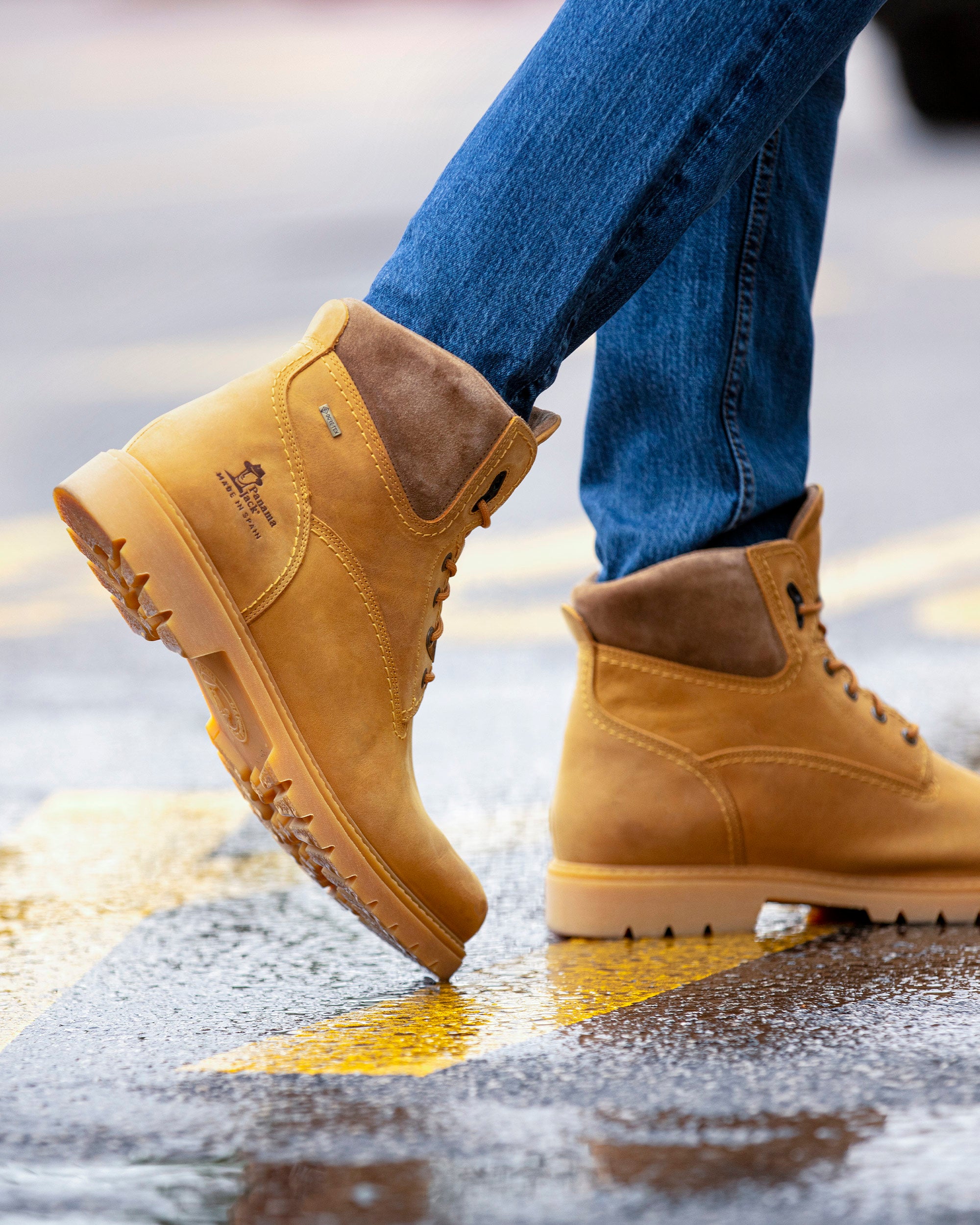 Amur Gtx Panama Jack Official