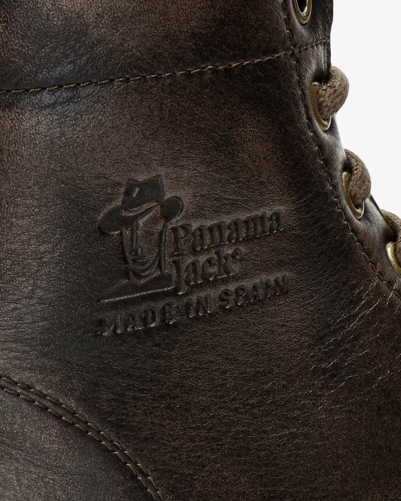 Emery Igloo botín de piel con forro interior de pelo natural. taupe