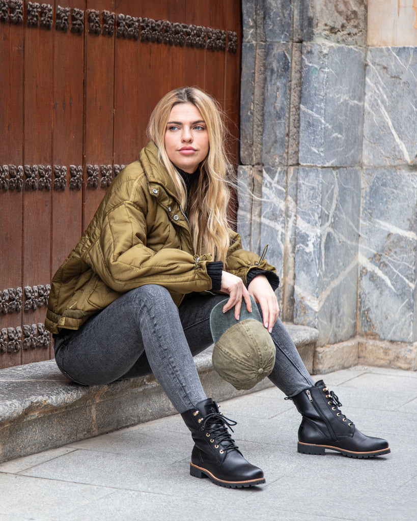 Fara Igloo Trav botas de piel con forro interior de pelo natural. negro