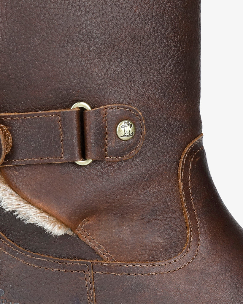 Felia botas de piel con forro interior de pelo. castaño
