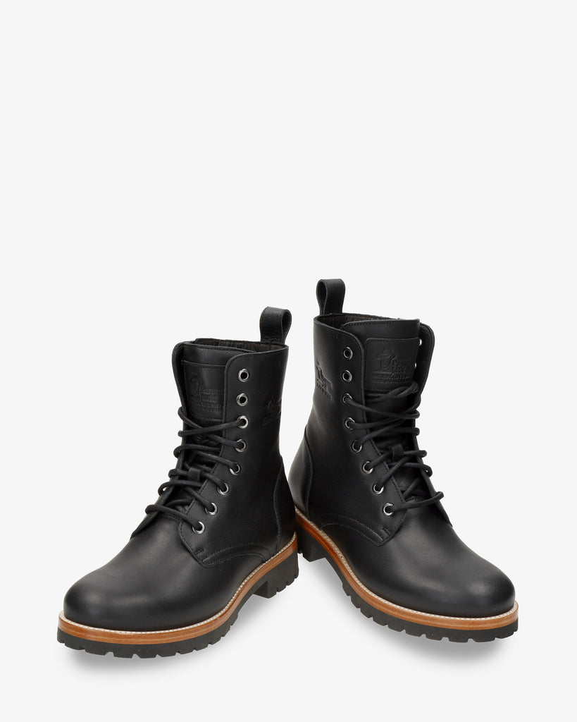 Frisia botas de piel con forro interior de piel. negro