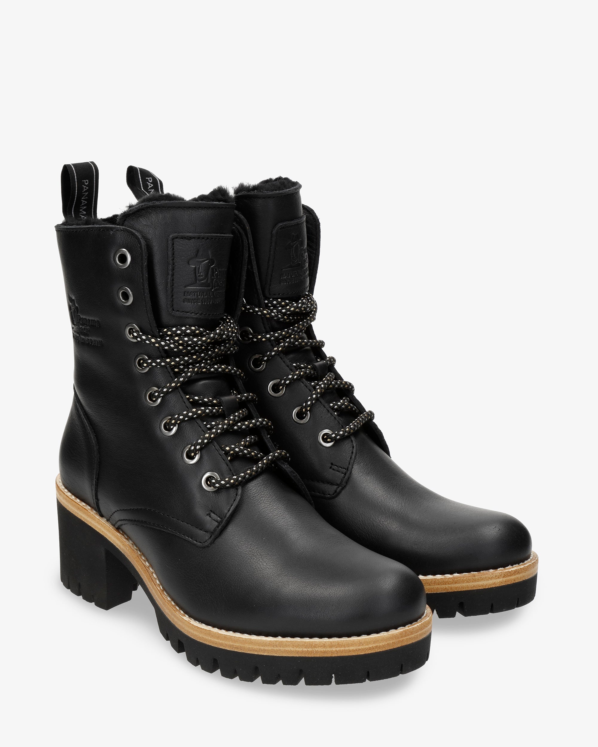 Padma Igloo Panama Jack Official